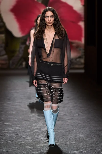 Look 58